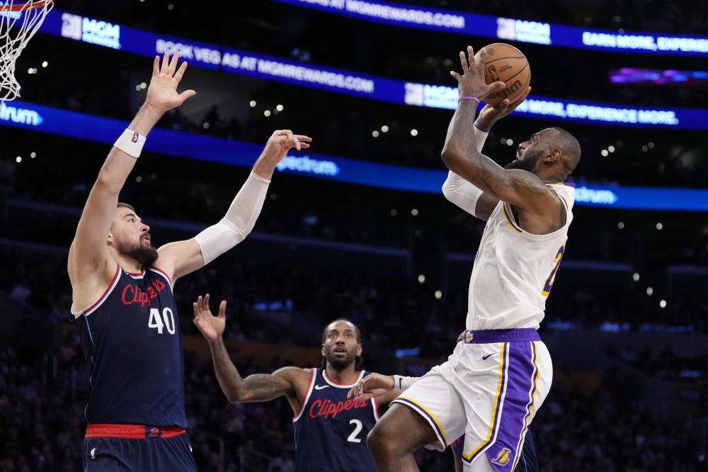 他通过不懈 他通过不懈